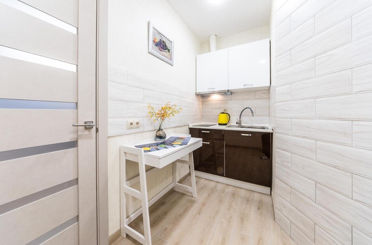 Apartments Riviera Киев Екстериор снимка
