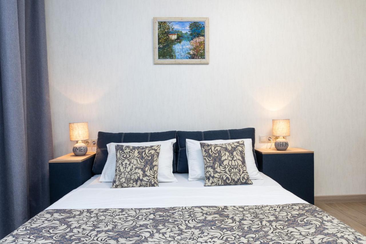 Apartments Riviera Киев Екстериор снимка
